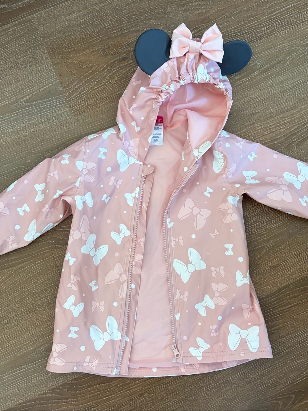 Kids Minnie Mouse Raincoat with Mouse Ears 🐭